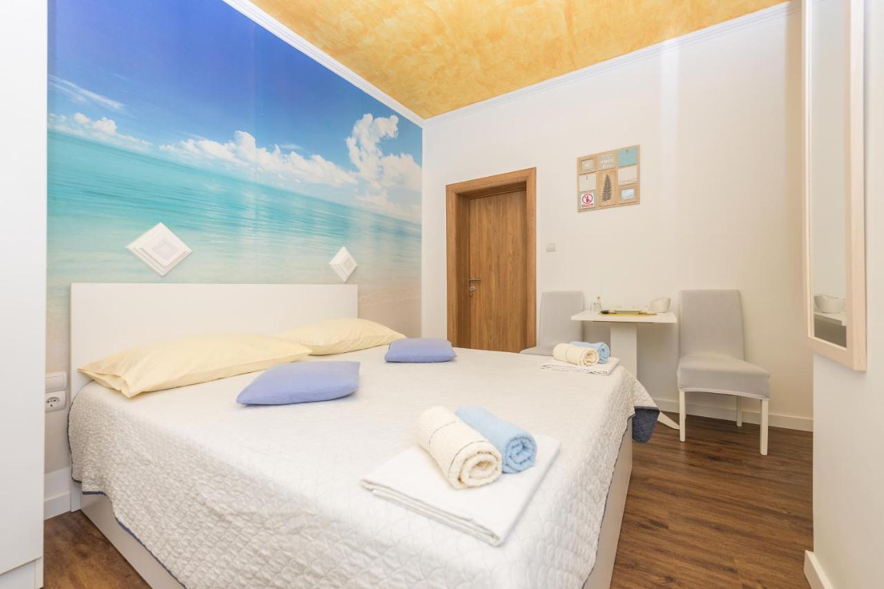 Apartments Song Of Joys Makarska Buitenkant foto