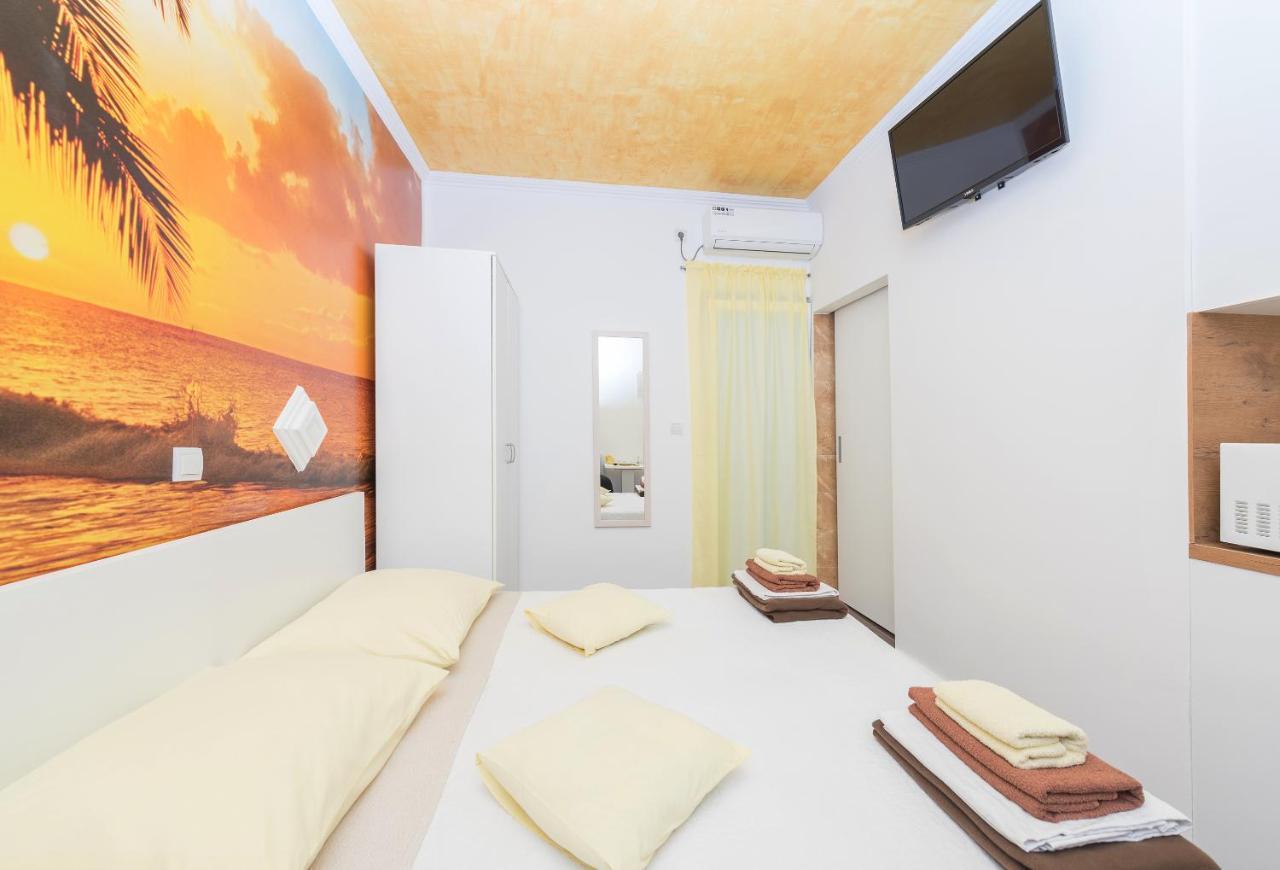 Apartments Song Of Joys Makarska Buitenkant foto